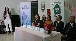 Empresa privada apoya la cinta rosada