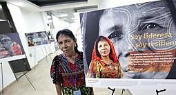 Labor de las l�deres ind�genas de Panam� vista a trav�s de la fotograf�a 