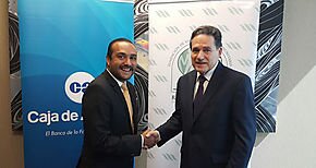 Fundalcom y Caja de Ahorros firman alianza de colaboraci�n