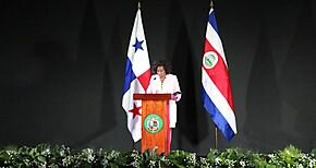 Canciller Campbell aboga por el fortalecimiento del liderazgo de las mujeres como principio hacia una sociedad con igualdad