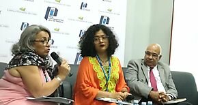 Mujeres realizan actividades en la Feria del Libro en Panam�