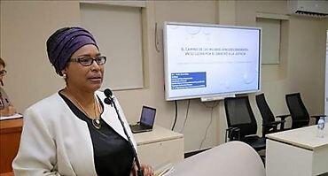Realizaron Conferencia magistral �El aporte de la mujer afropaname�a a la democracia�