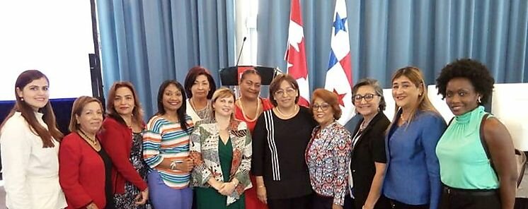 Conversatorio Retos de la Participaci�n de la Mujer en las esferas p�blicas y privadas de toma de decisiones en Panam� 