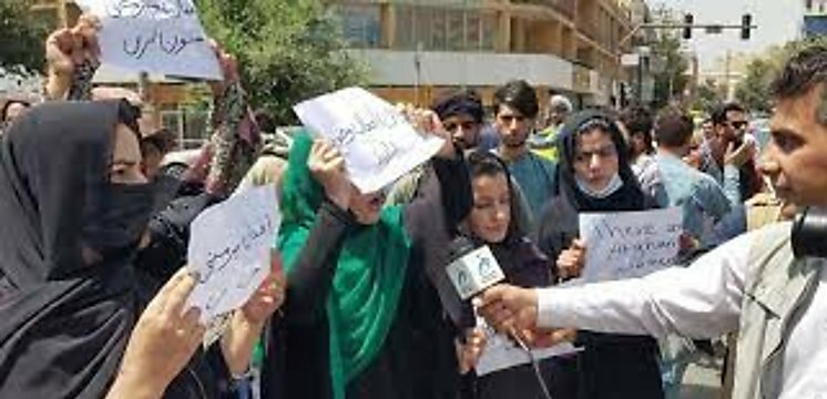 Mujeres afganas se manifiestan en Herat por sus derechos No tenemos miedo