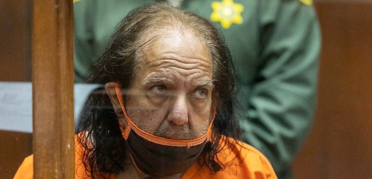 Mujeres denuncian agresiones sexuales del actor porno Ron Jeremy